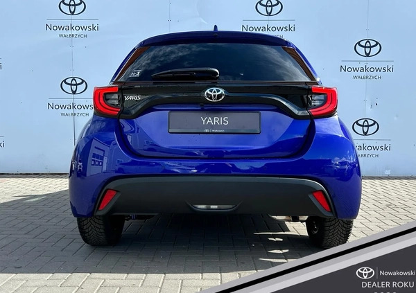 Toyota Yaris cena 104500 przebieg: 1, rok produkcji 2024 z Wałbrzych małe 46